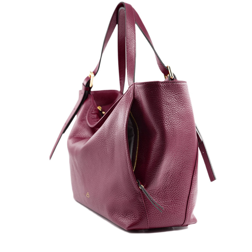 Ludmilla Large Leather Shoulder Bag – Adjustable Straps