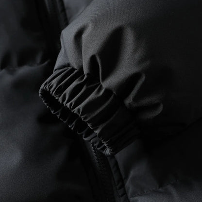 Gefütterte Winterjacke für Herren mit abnehmbarer Kapuze