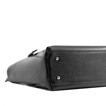 Ludmilla Large Leather Shoulder Bag – Adjustable Straps