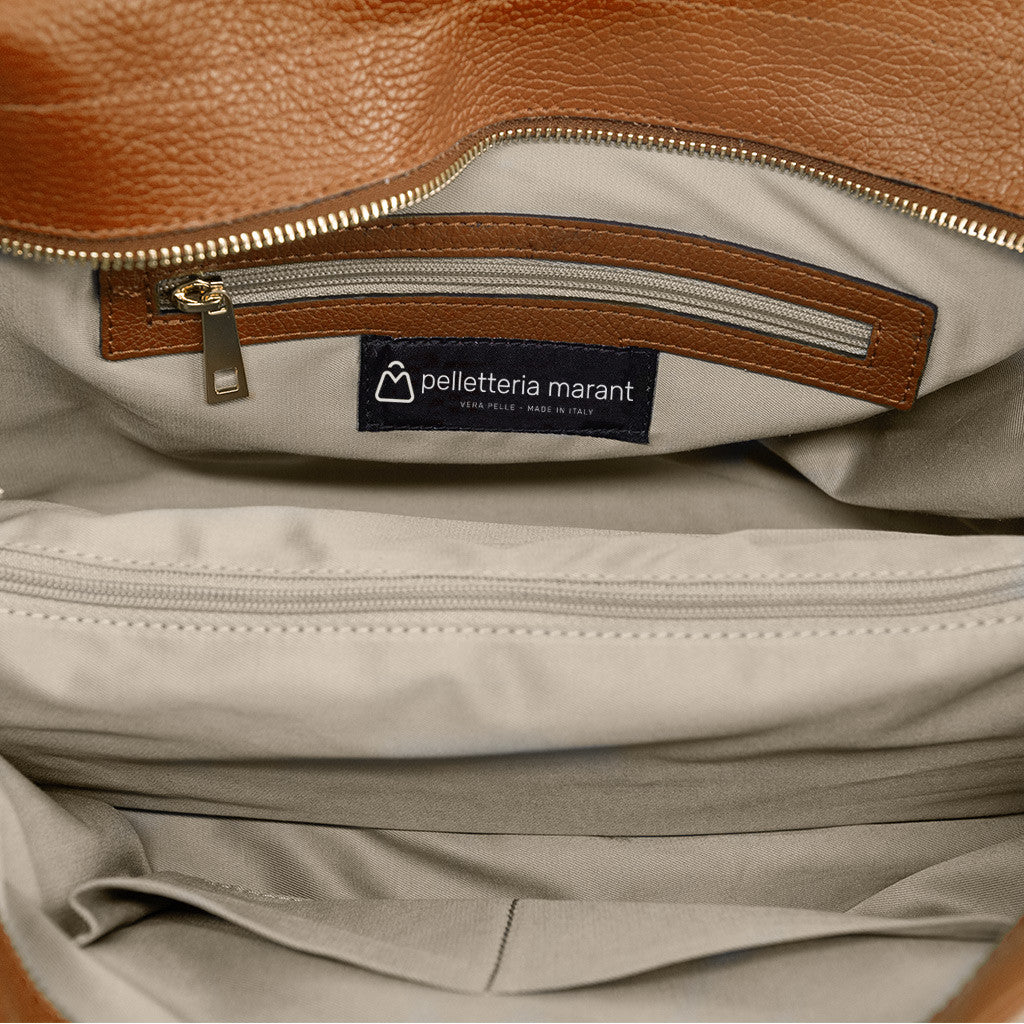 Ludmilla Large Leather Shoulder Bag – Adjustable Straps