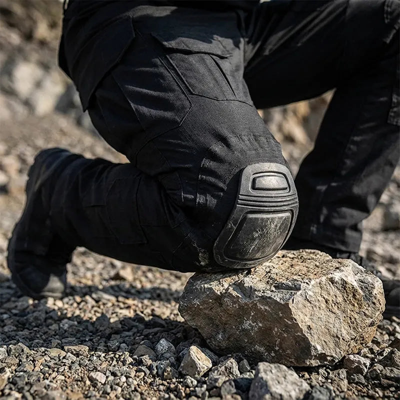 50 % RABATT – Robuste Herren-Cargohose mit integrierten Kniepolstern